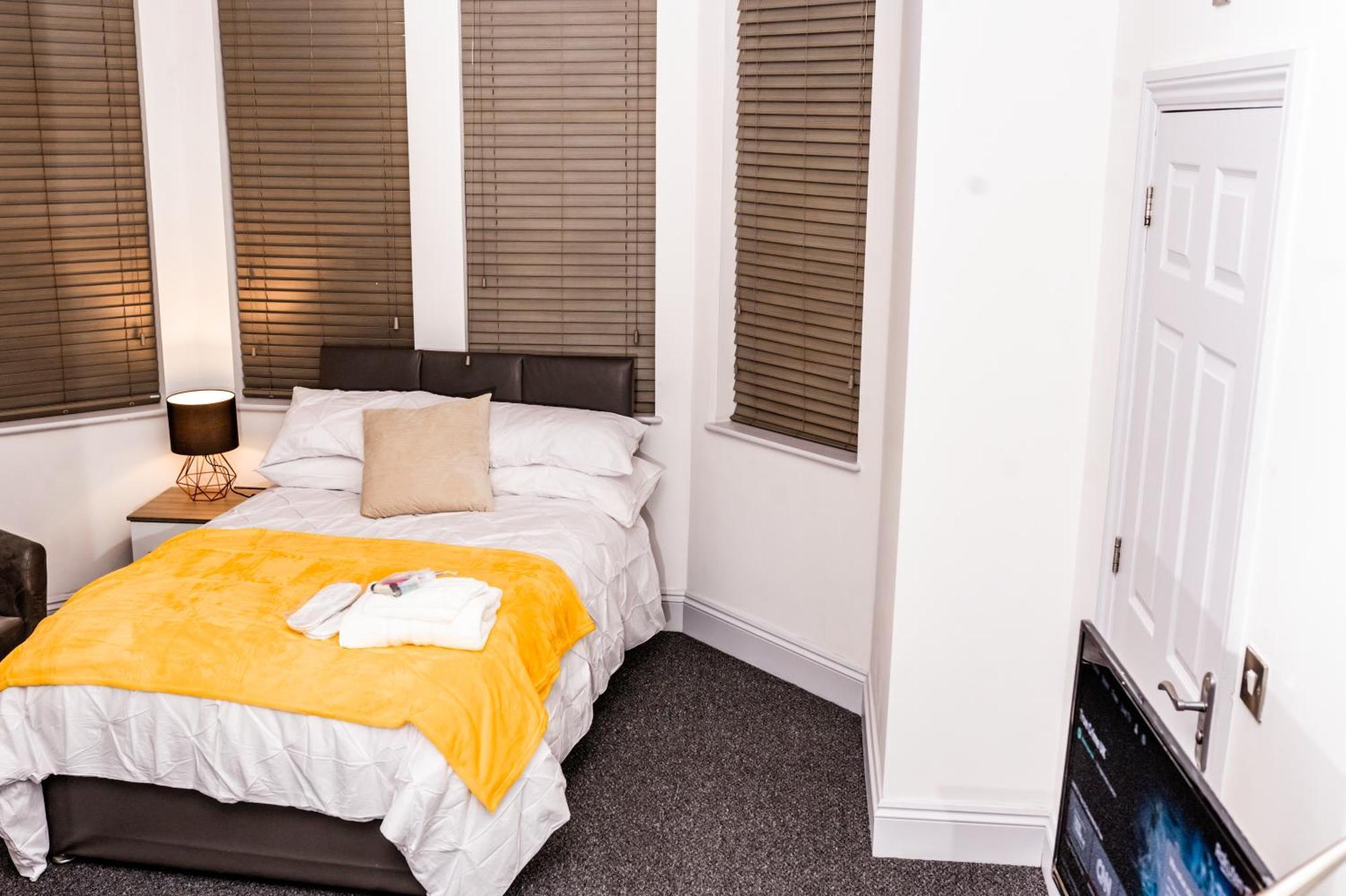 Divine Stay Coventry Exterior photo